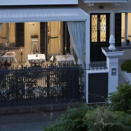 Chiara - Μέστρε