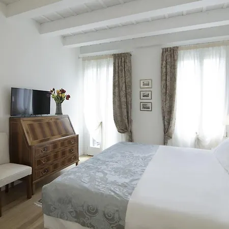 Πανσιόν Chiara - 4*